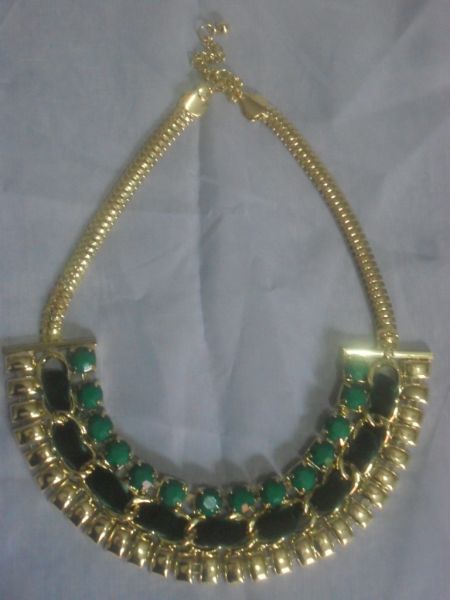 Colar Verde Esmeralda